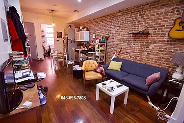 Rented by Meller Maayan S