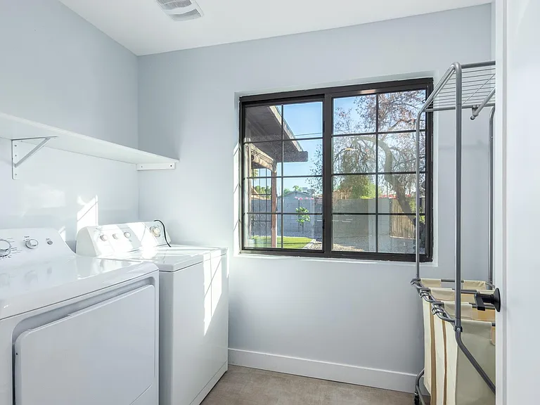 7431 E Coronado Rd — Photo 17