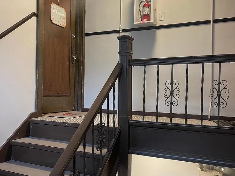 688 Florida Ave — Photo 16