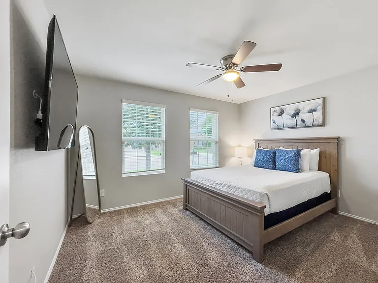 1809 Christopher Creek Dr — Photo 21