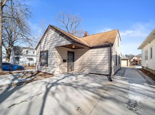 1936 S 90th St, West Allis, WI 53227