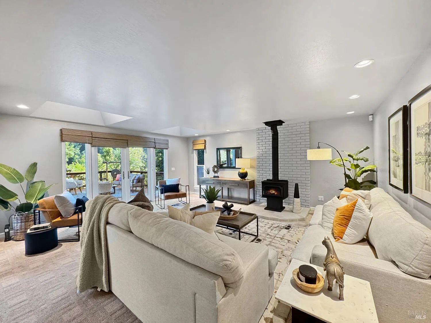 19617 Redwood Drive - Photo 10