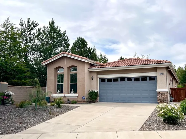 2210 Meritage Dr, Sparks, NV 89434
