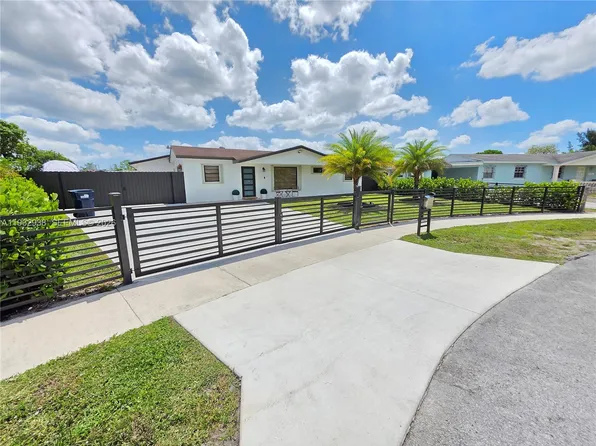19631 NW 45th Ave, Miami Gardens, FL 33055