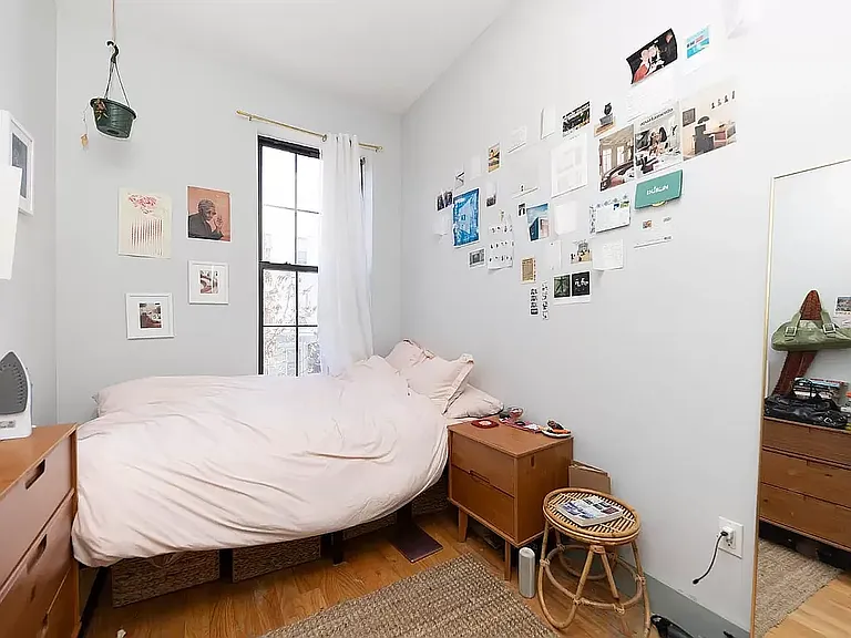 219 Troutman St #3L — Photo 6