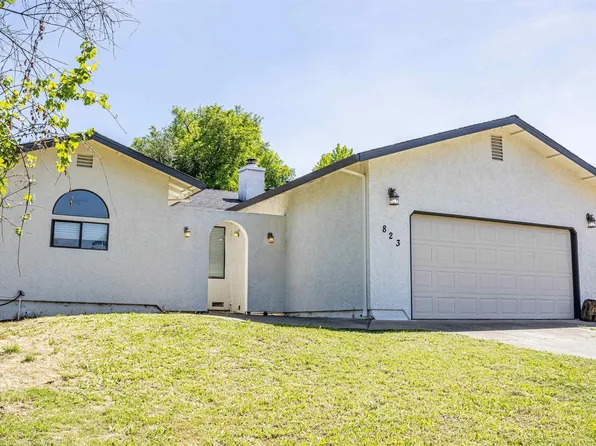 823 Spaniel Dr, Redding, CA 96003