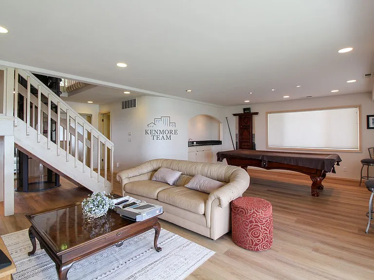 2141 N Columbia River Rd — Photo 33