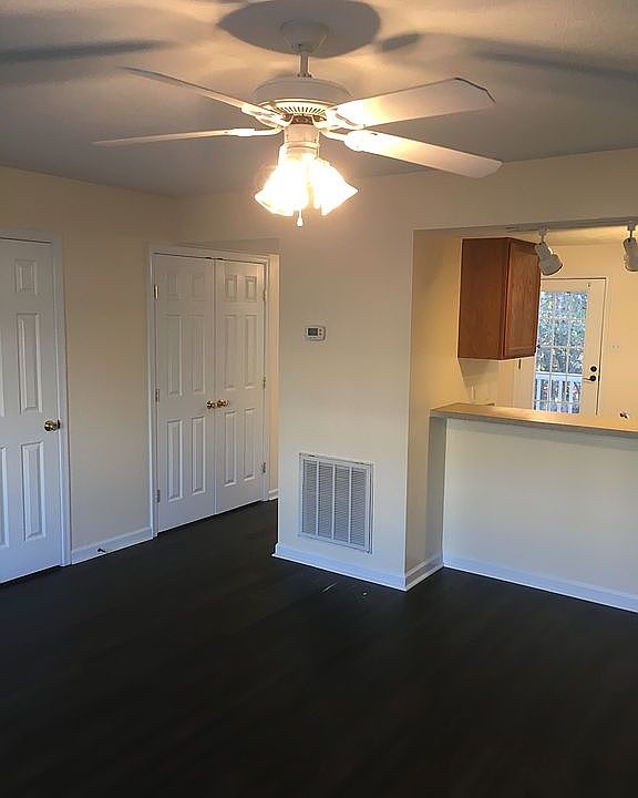 1st image of 96 Old Tavern Cir