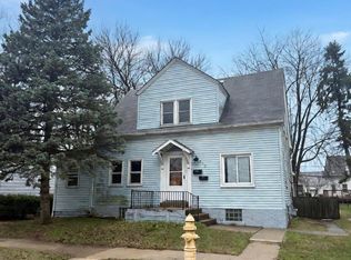 453 Spruce St, Wyandotte, MI