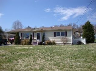 149 Bishop Cir, Elizabethton, TN 37643