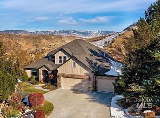 5595 N Quail Summit Pl, Boise, ID 83703