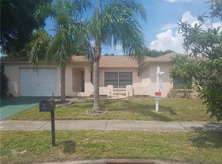 2811 Narcissus Dr, Holiday, FL 34691