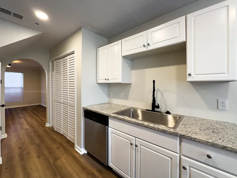 117 Salt Landing Cir — Photo 5