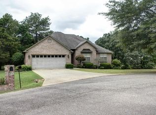 101 Ginger Ct, Searcy, AR 72143