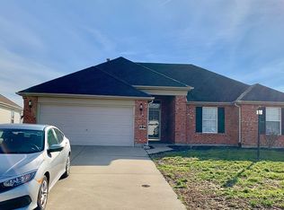 9827 Clippinger Rd, Evansville, IN 47725