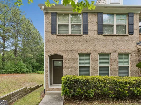 2250 Whiteoak Dr SE, Smyrna, GA 30080