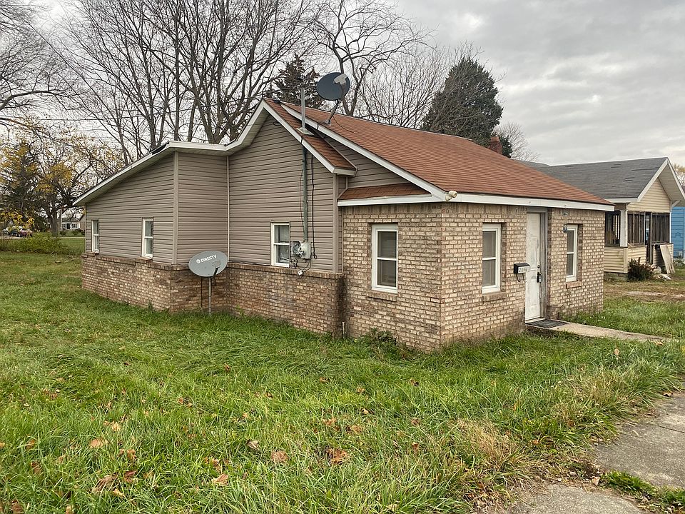 1st image of 2000 E Highland Ave