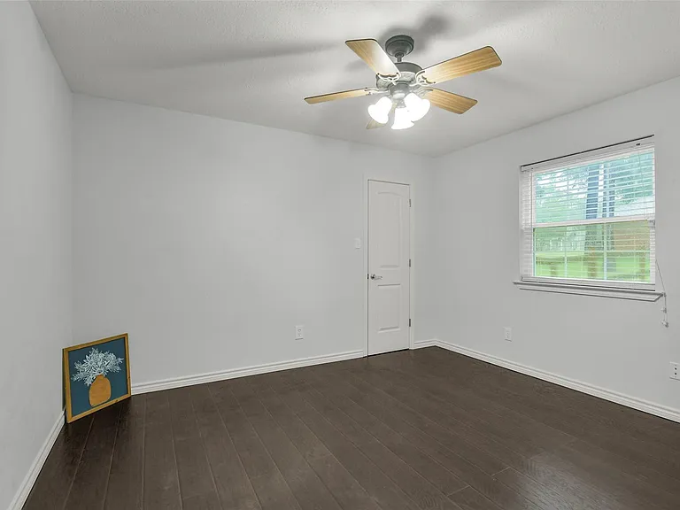 1215 Tejas Blvd — Photo 16