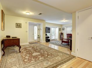 3422 Brown St NW APT 101, Washington, DC 20010