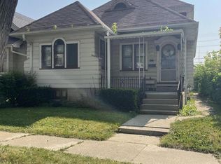 5218 N 36th St, Milwaukee, WI 53209