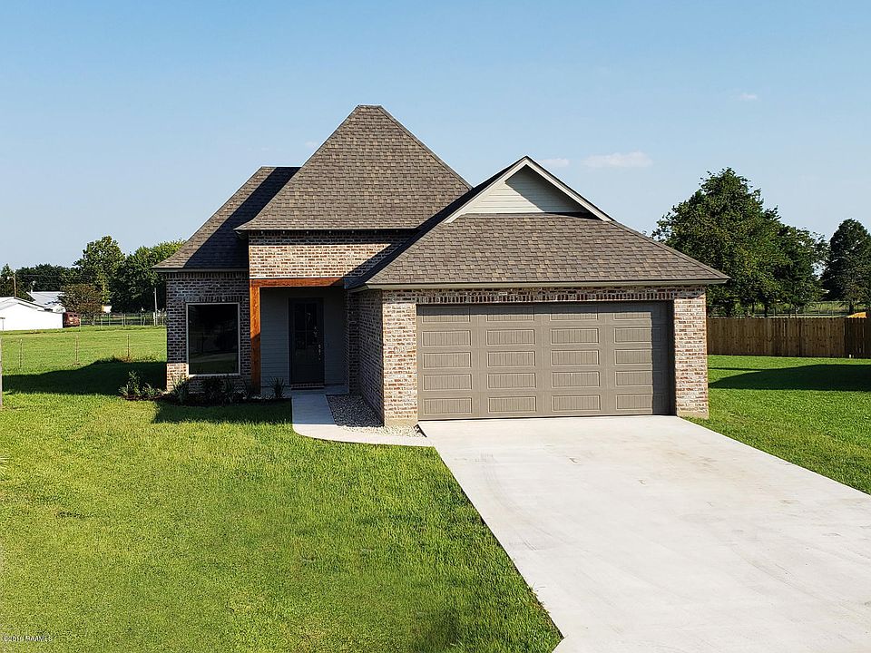 1st image of 107 Old Heritage Ln