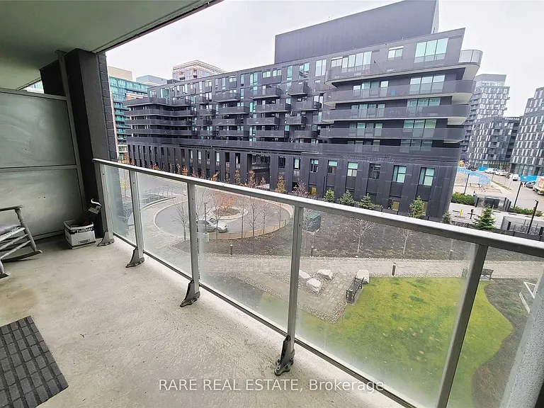 565 Wilson Ave #320W — Photo 14