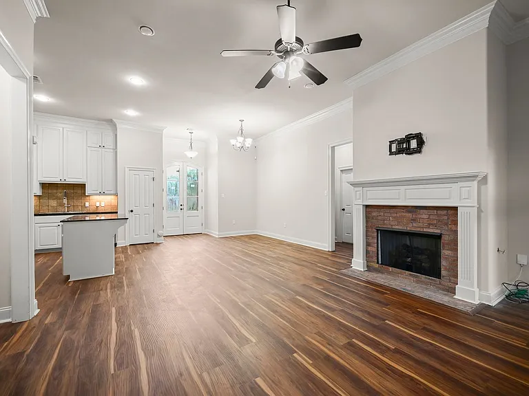 14835 Pendleton Way — Photo 6