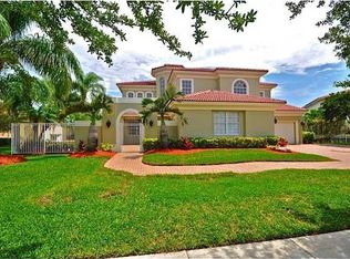 15516 SW 17th St, Davie, FL 33326