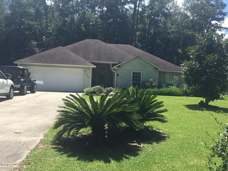 1st image of 2105 Woodville Ln