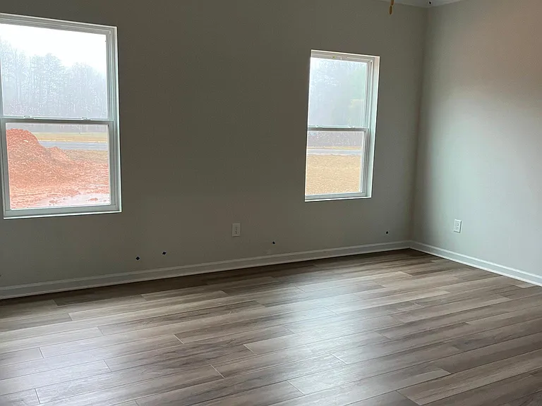 629 Cam Cir — Photo 15