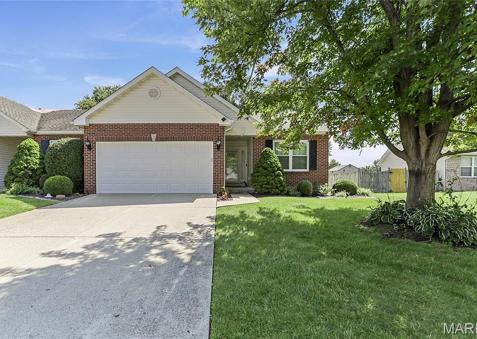 1st image of 3240 Jared Dr