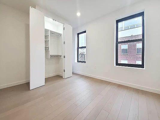 4th image of 19 Wyckoff St APT 4