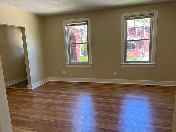 5th image of 1810 Murdoch St Floor 1