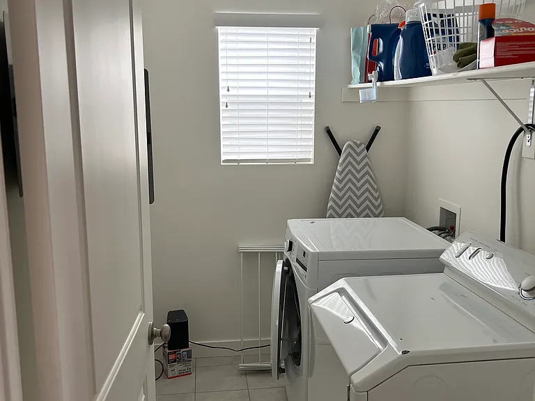 3353 S Burkhill Ln — Photo 7