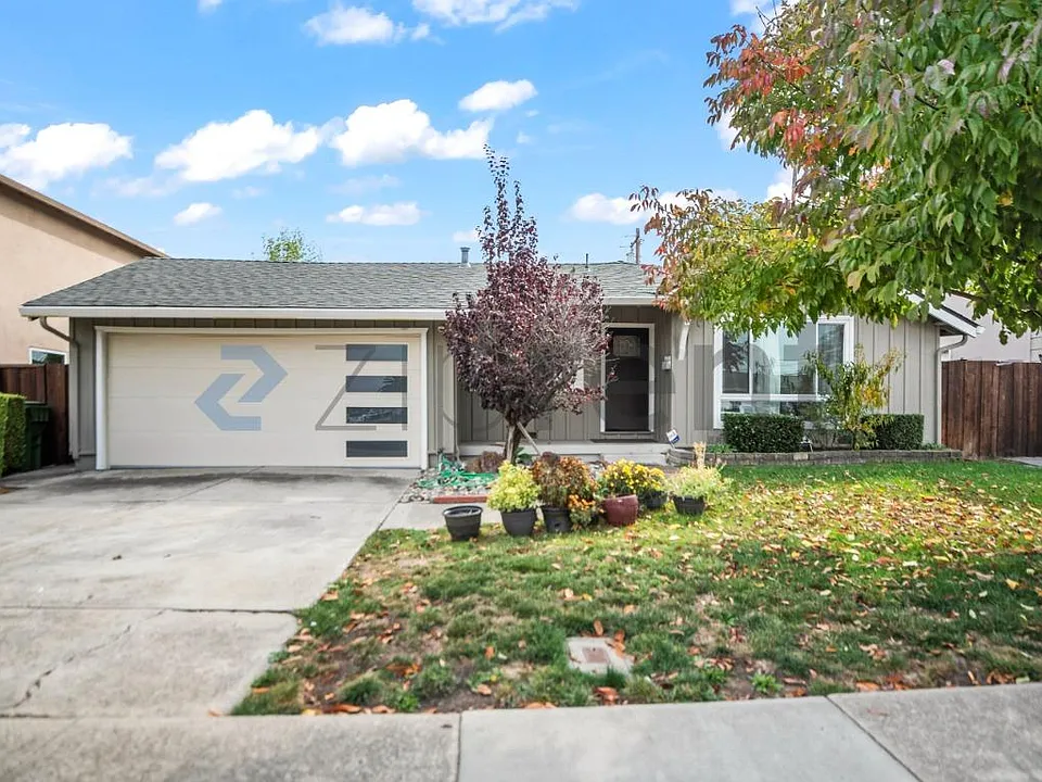 2774 Barkley Ave