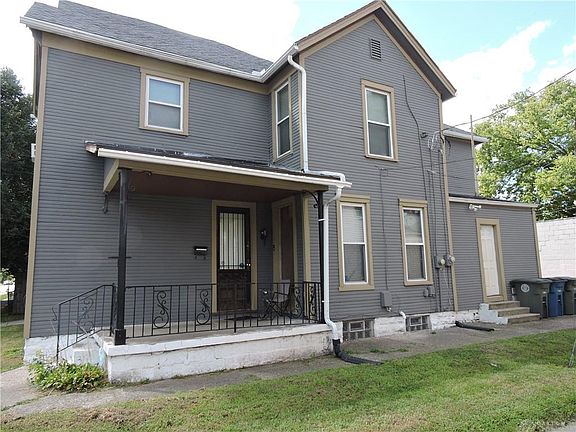 3rd image of 1915-1917 E 4th St