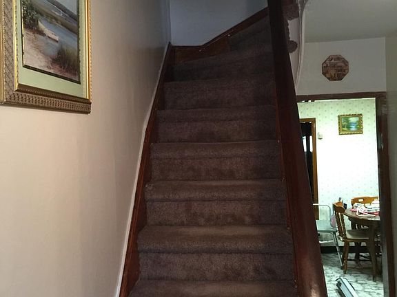 Foyer to second floor