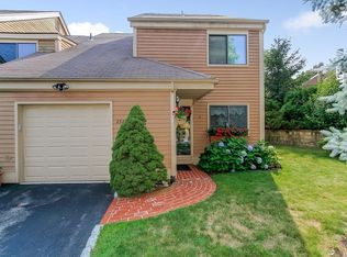 232 Tree Top Cres, Pt Chester, NY 10573