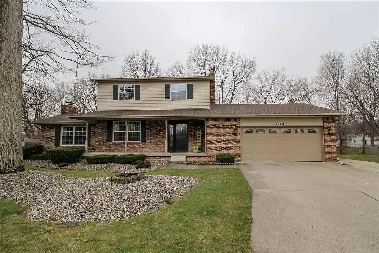 8376 Oak Shade Ct photo 1