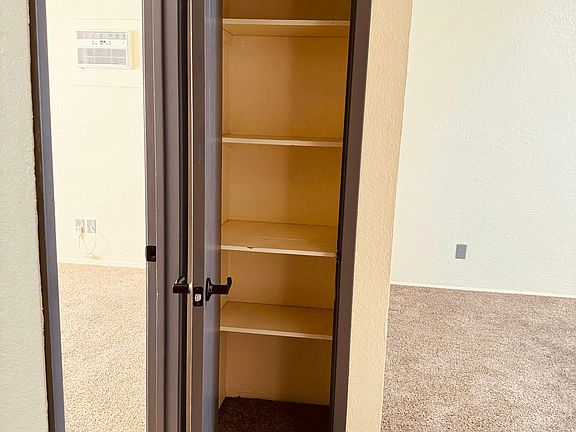 2nd image of 2472 La Fonda Cir APT 4