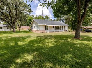 1805 11th St, Hempstead, TX 77445