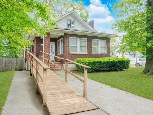 751 Jewett Ave, Staten Island, NY 10314