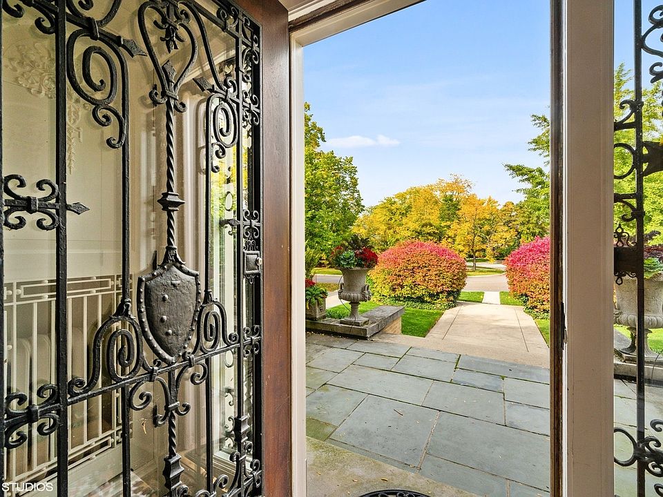 211 Central Ave, Wilmette, IL 60091 MLS 11772476 Zillow