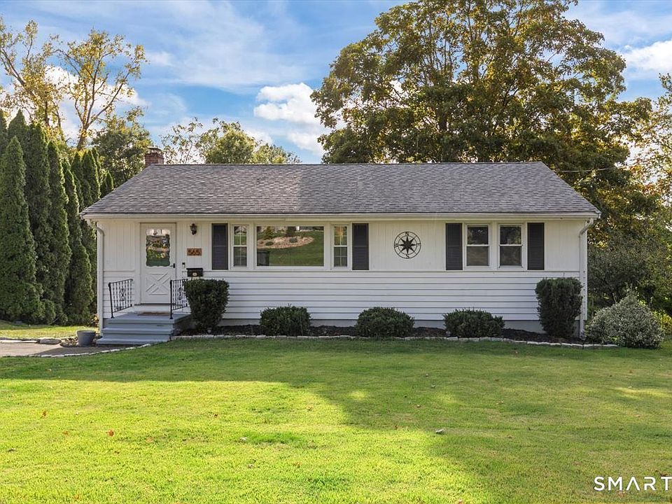 1st image of 565 Pond Point Avenue