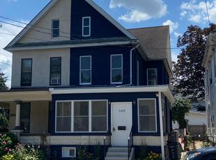 588 E King St, Chambersburg, PA 17201