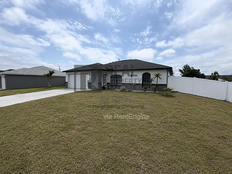 114 NW 13th Ave — Photo 17