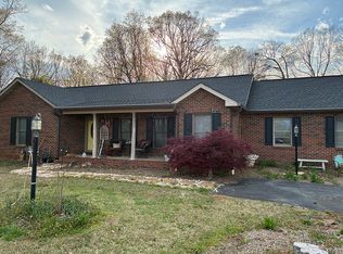 1997 Hopewell Church Rd, Sherrills Ford, NC 28673