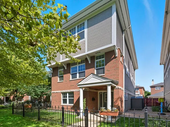 4922-D S Cornell Ave, Chicago, IL 60615