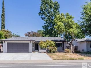 2913 Occidental Dr ROOM B, Sacramento, CA 95826