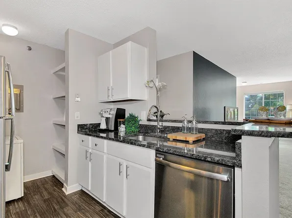 Cornerstone at Troy Apartments, 2330 John R Rd #12-202, Troy, MI 48083